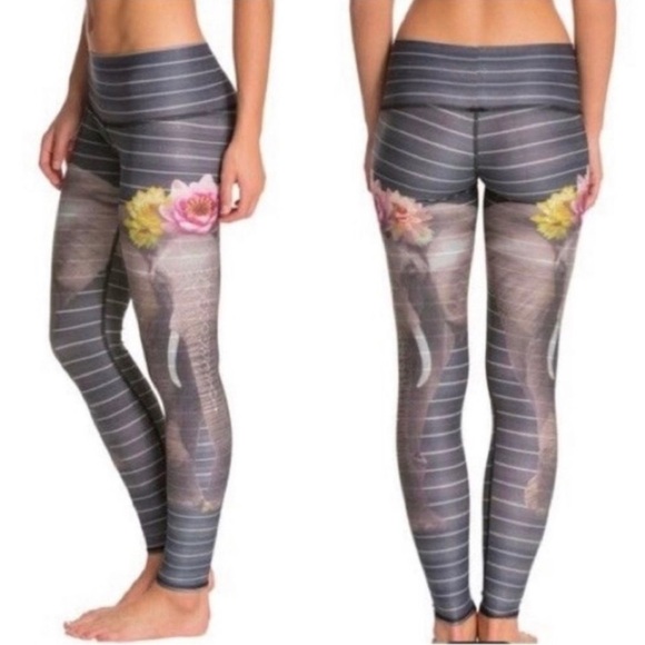 Teeki Hot Pants Leggings Love the Elephant Pattern Size Medium - Picture 16 of 16